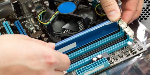 informathique-services-ensemble-materiel-informatique